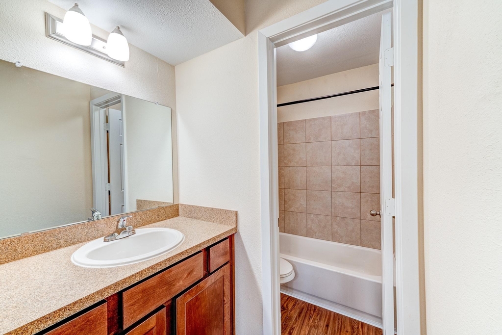 2750 Holly Hall Street - Photo 16