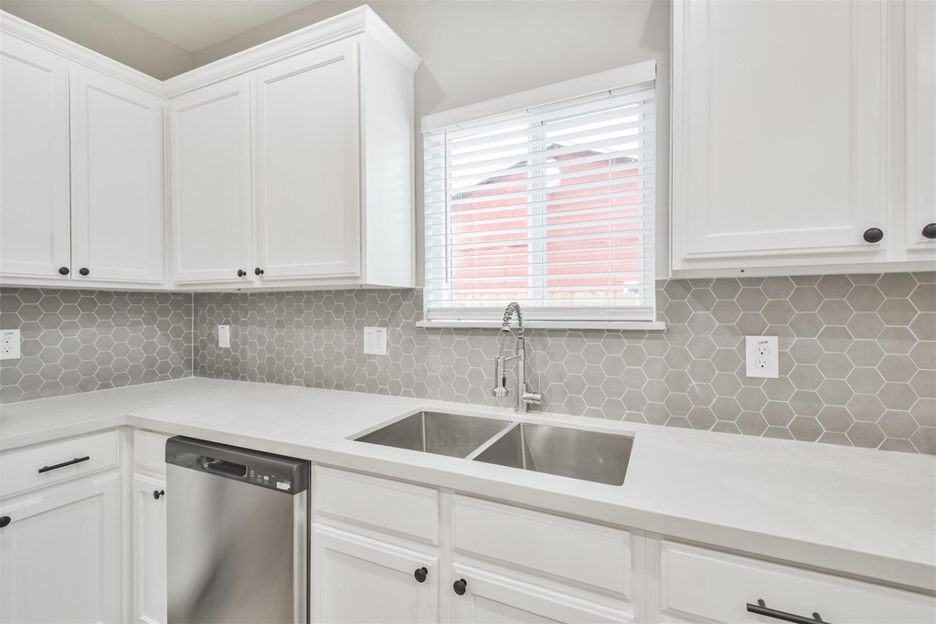 7524 E Maxroy Street - Photo 12