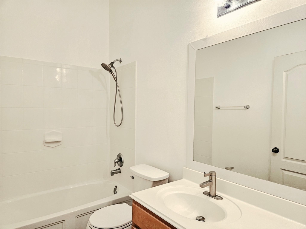 20610 Raingreen Drive - Photo 17
