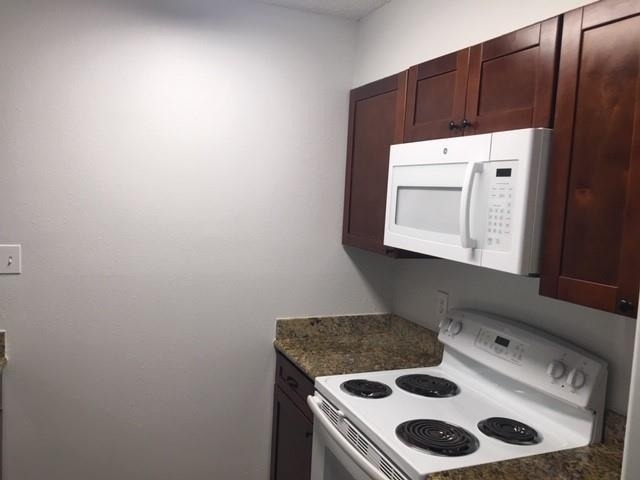 7114 N Holiday - Photo 5