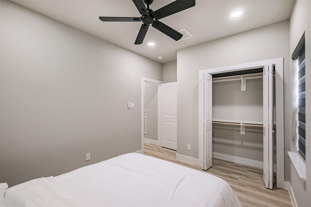 8328 Mariah Street - Photo 13