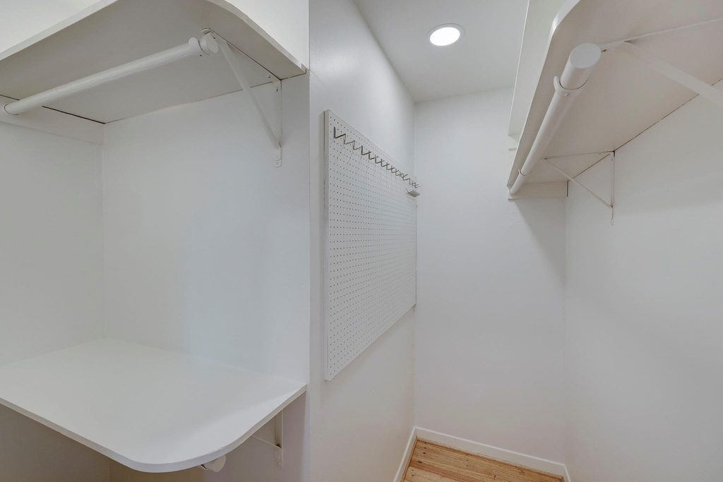 5530 Lincrest Lane - Photo 11