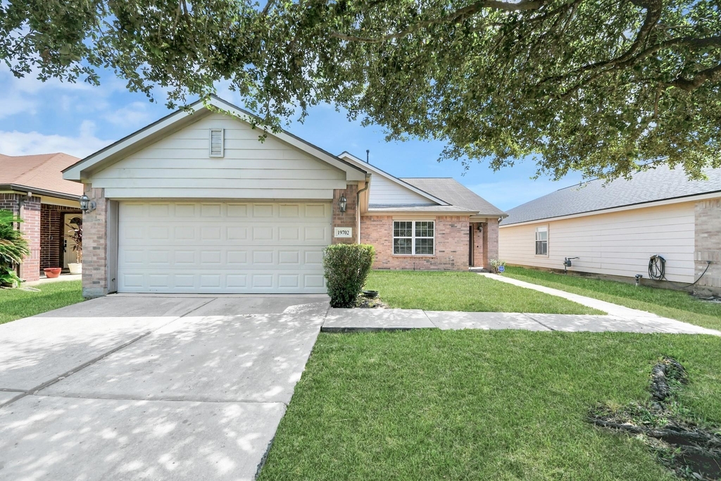 19702 Rippling Brook Lane - Photo 2