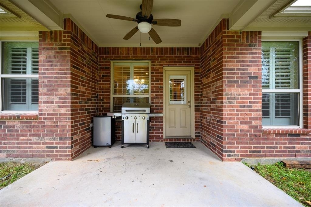 1046 Cedar Lake Court - Photo 26