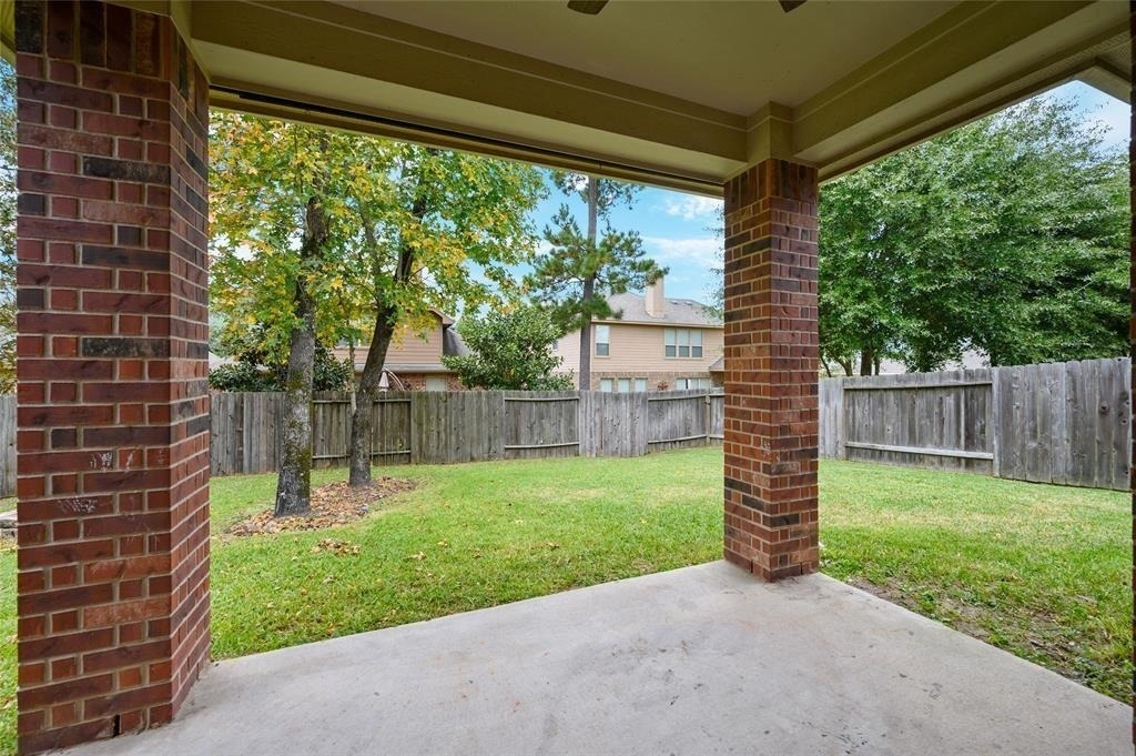 1046 Cedar Lake Court - Photo 27