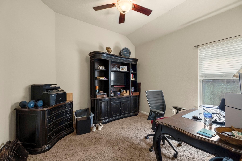 1046 Cedar Lake Court - Photo 24