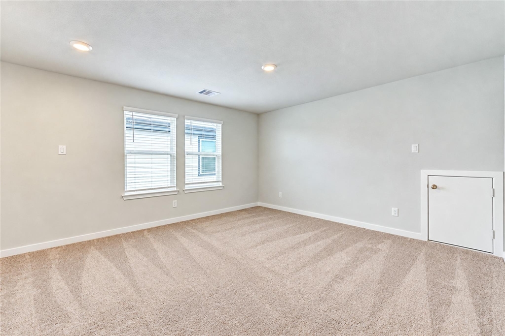 4011 Windy Whisper Drive - Photo 33