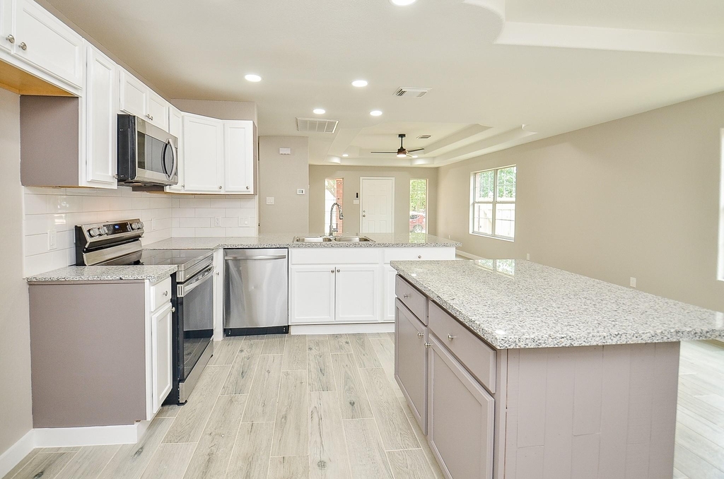 18910 Reynolds Park Drive - Photo 9