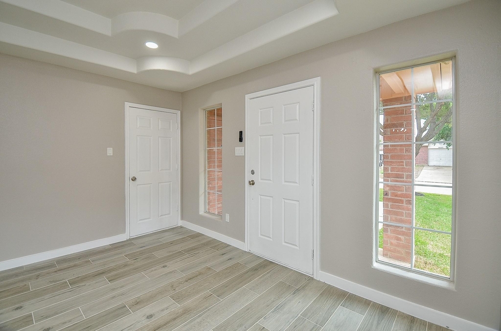 18910 Reynolds Park Drive - Photo 4