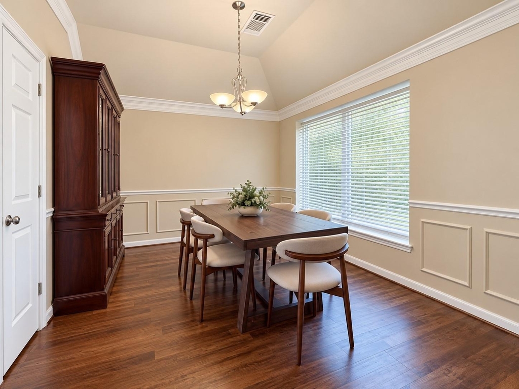 2018 Garden Terrace Drive - Photo 3