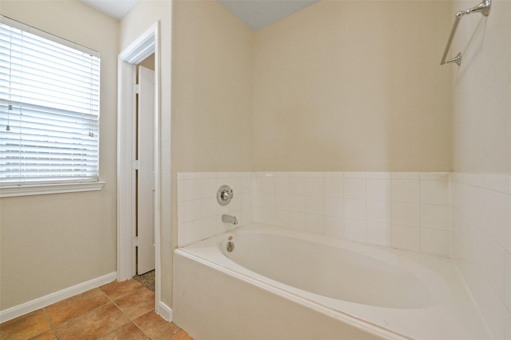 14902 Aberdeen Meadow Lane - Photo 13