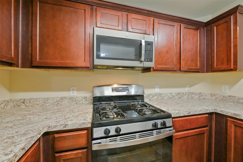 14902 Aberdeen Meadow Lane - Photo 5