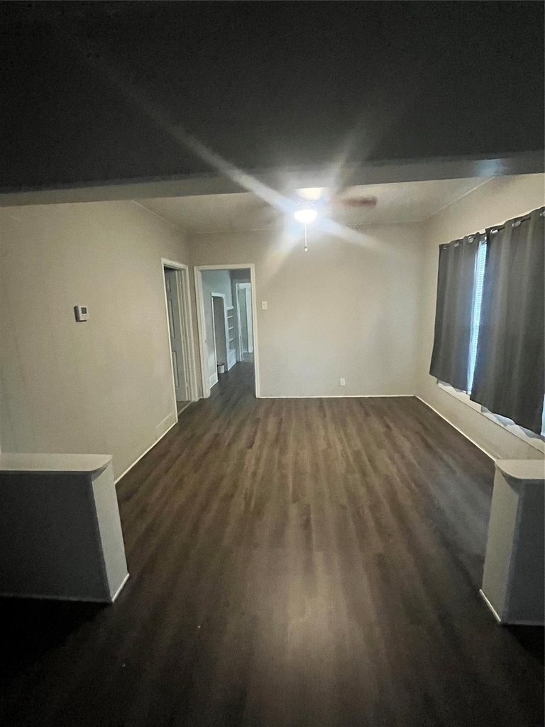 1401 Edison Street - Photo 2