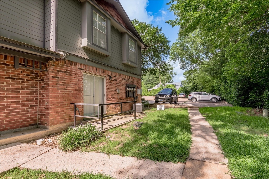 1228 Avenue O - Photo 26