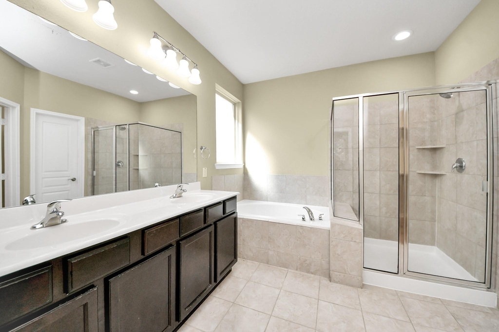 6418 Burgess Heights Lane - Photo 23