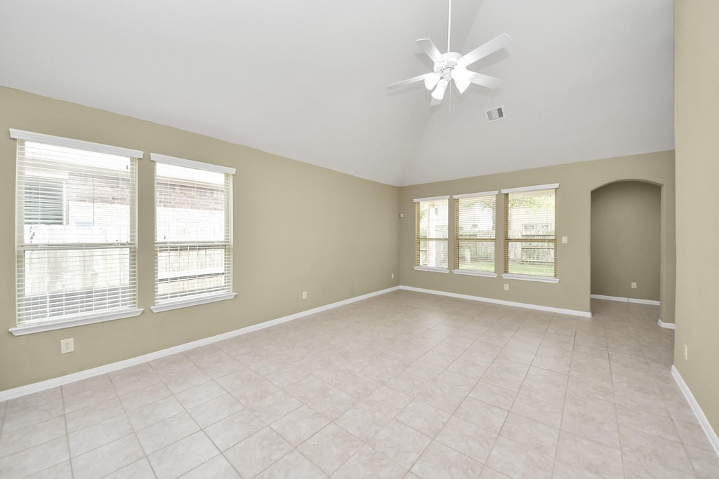 6418 Burgess Heights Lane - Photo 6