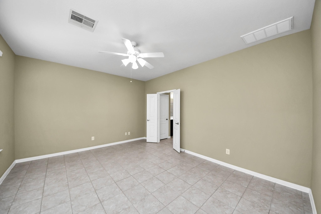 6418 Burgess Heights Lane - Photo 22