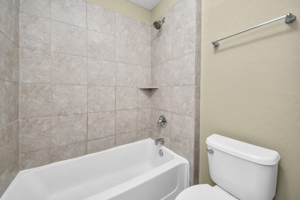6418 Burgess Heights Lane - Photo 5