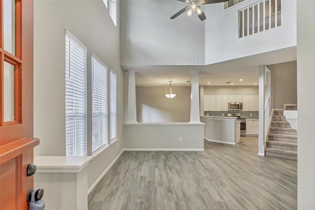 25 Scarlet Woods Court - Photo 5
