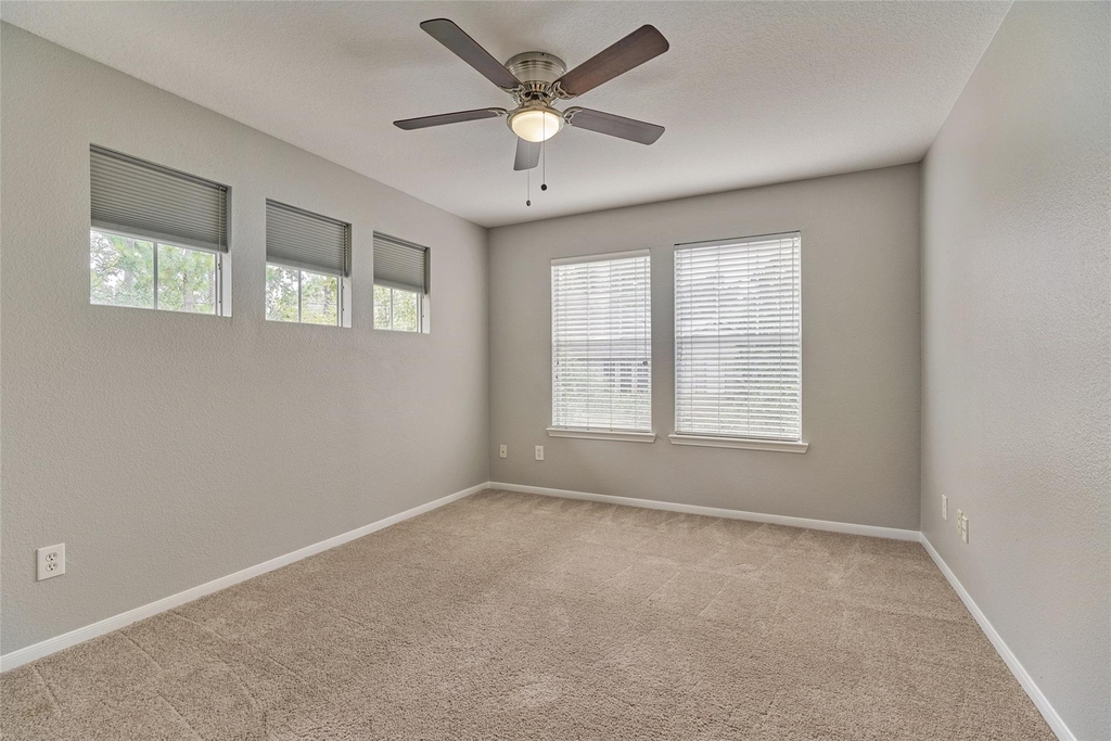 25 Scarlet Woods Court - Photo 33