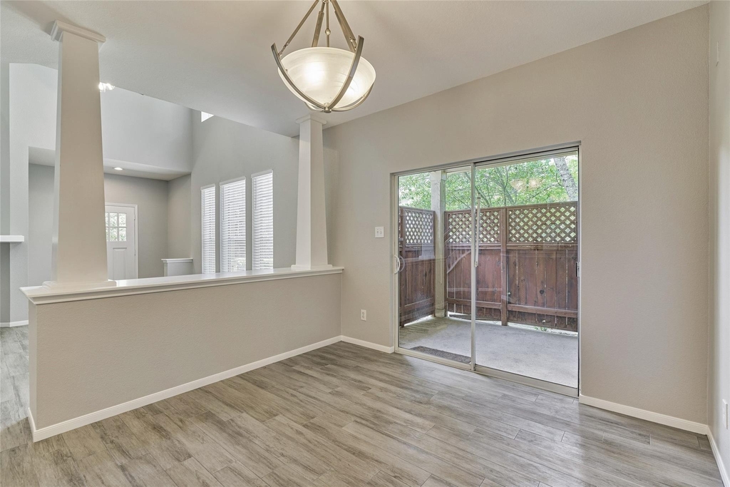 25 Scarlet Woods Court - Photo 15