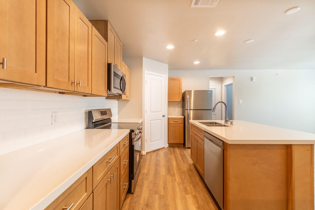 233 Park Place Circle - Photo 2