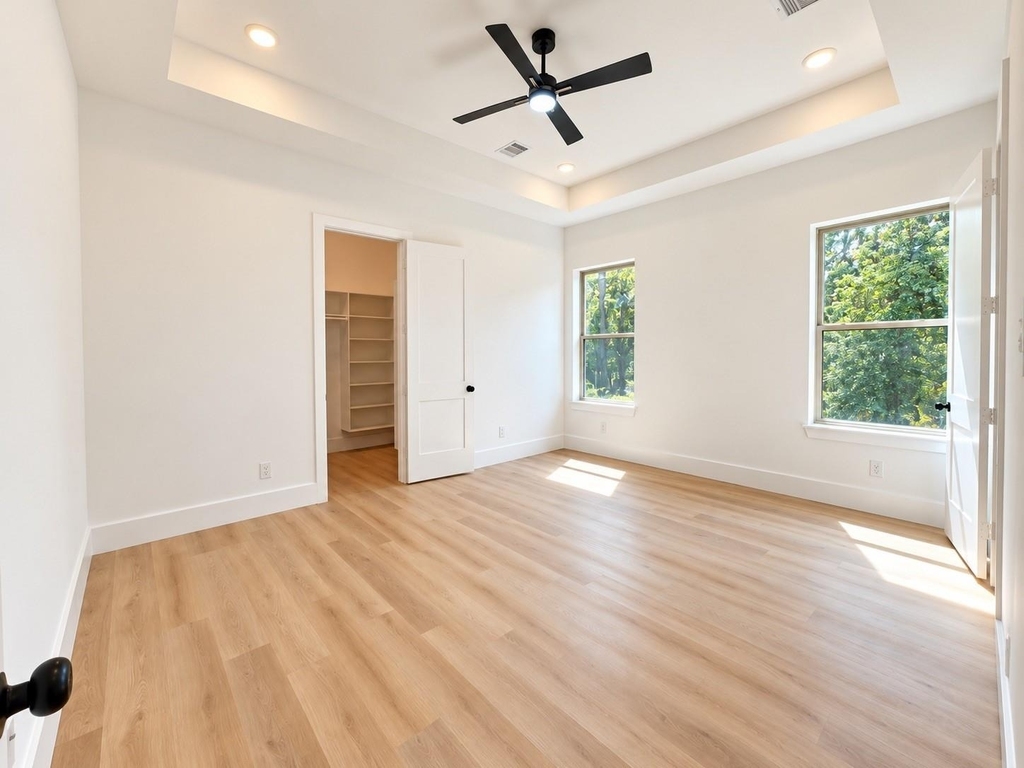 13523 Lakecrest Drive - Photo 14