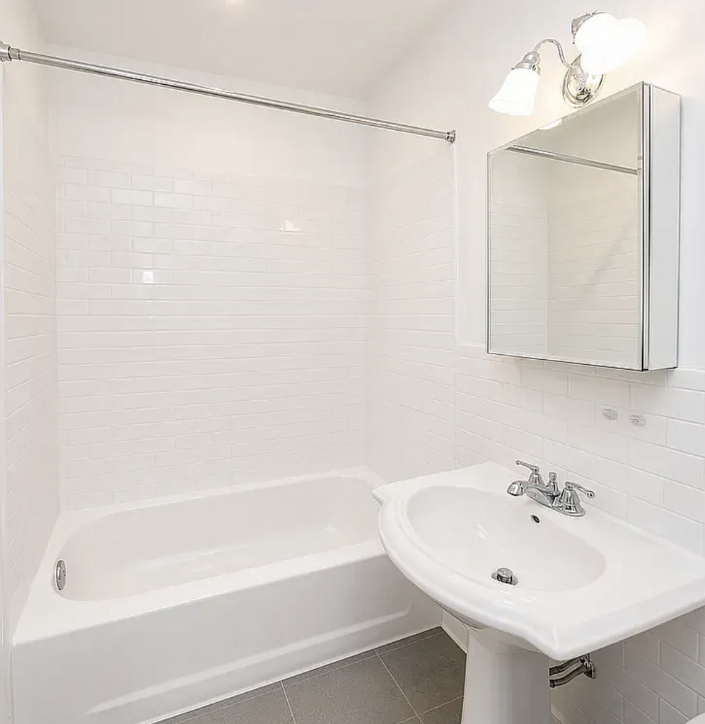 332 East 71st Street - Photo 4