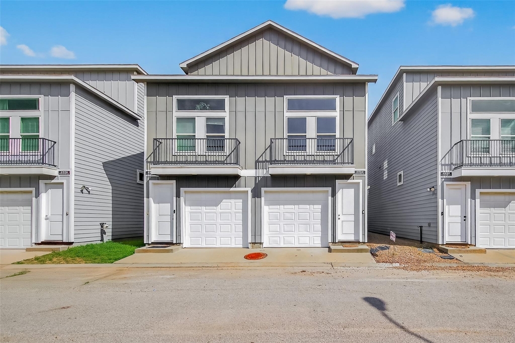 4922 Paradigm Lane - Photo 0