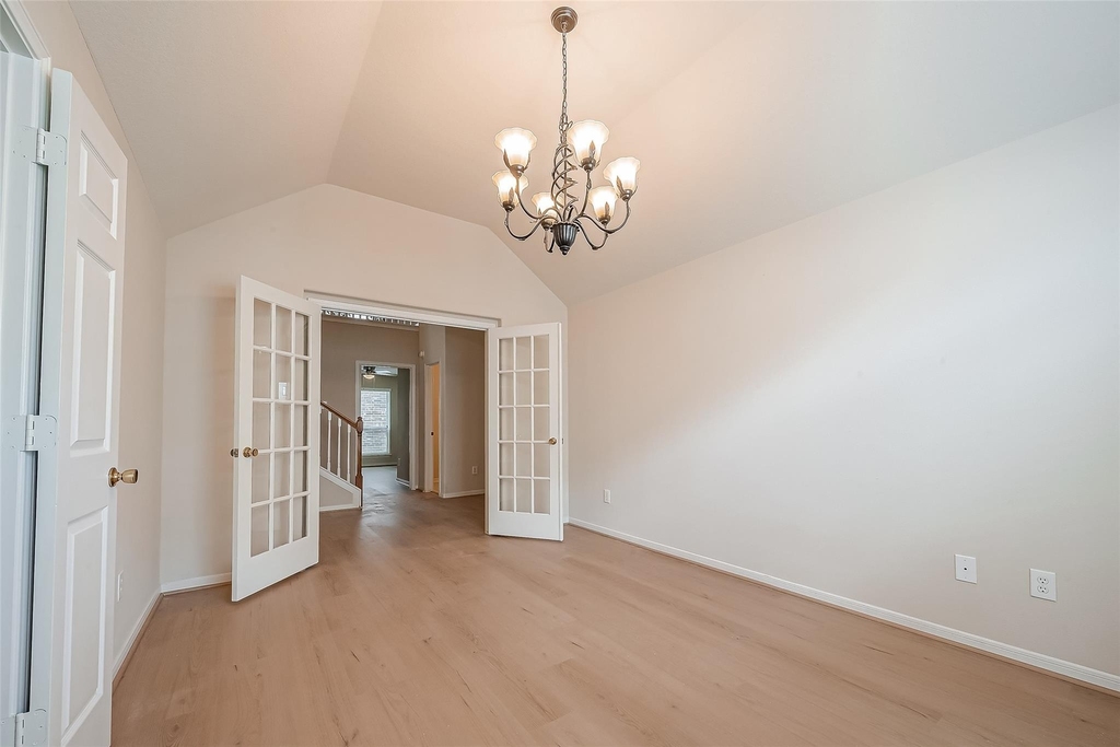 18635 Cypress Lake Village Drive - Photo 7