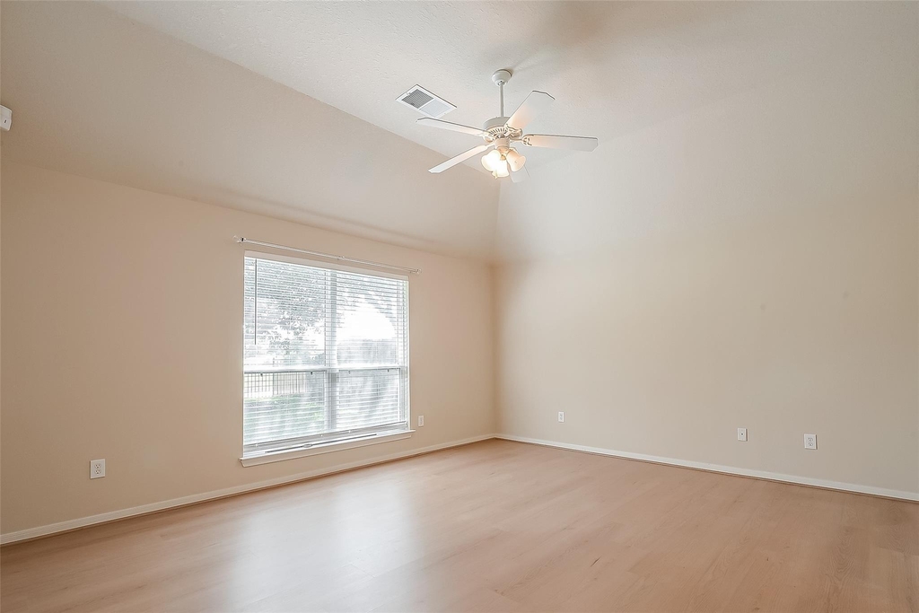 18635 Cypress Lake Village Drive - Photo 15