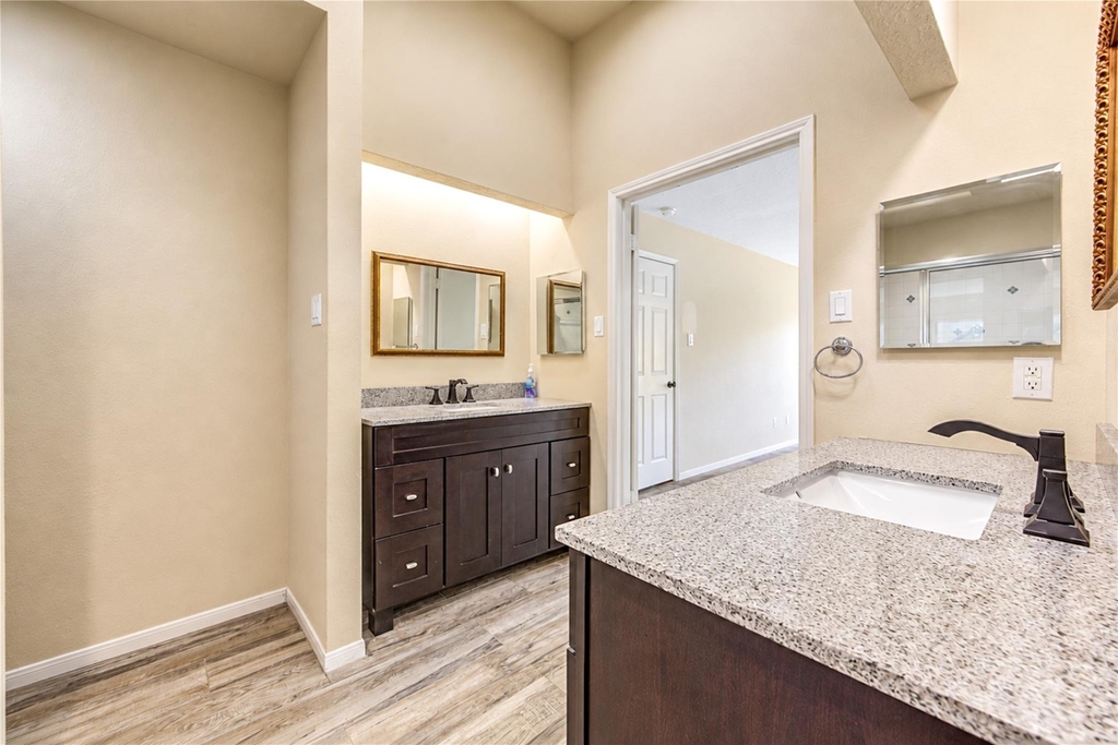 1516 Beaconshire Road - Photo 20