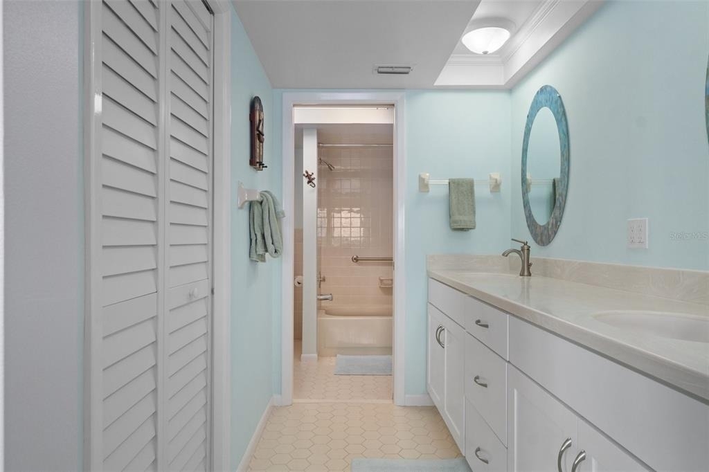 4650 Bay Boulevard - Photo 26
