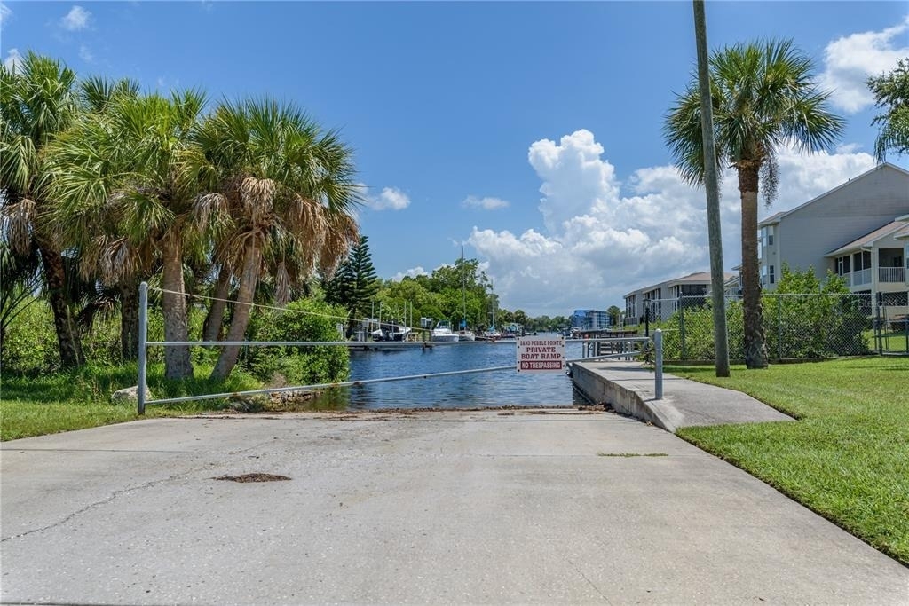 4650 Bay Boulevard - Photo 34
