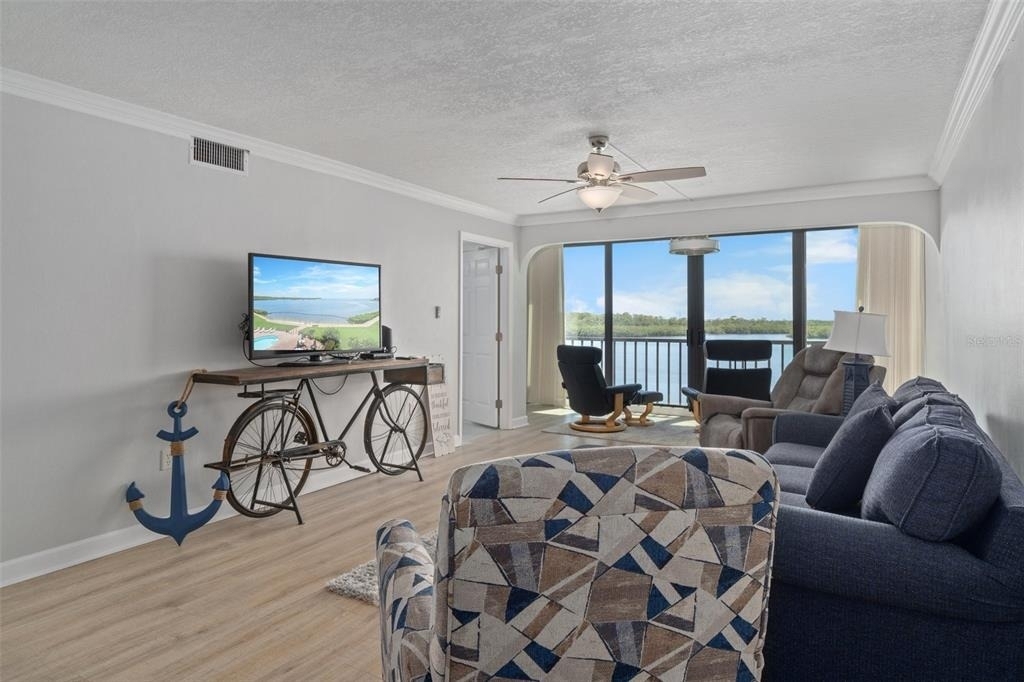 4650 Bay Boulevard - Photo 5