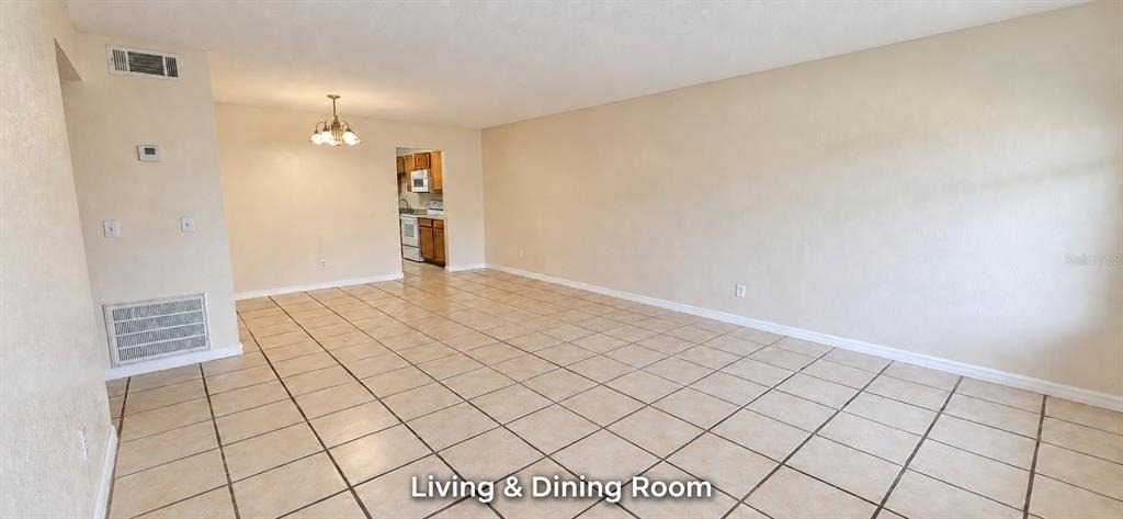 605 Northlake Boulevard - Photo 1