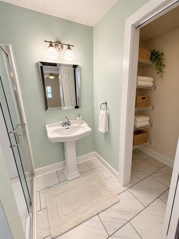 8807 Dyer Road - Photo 9
