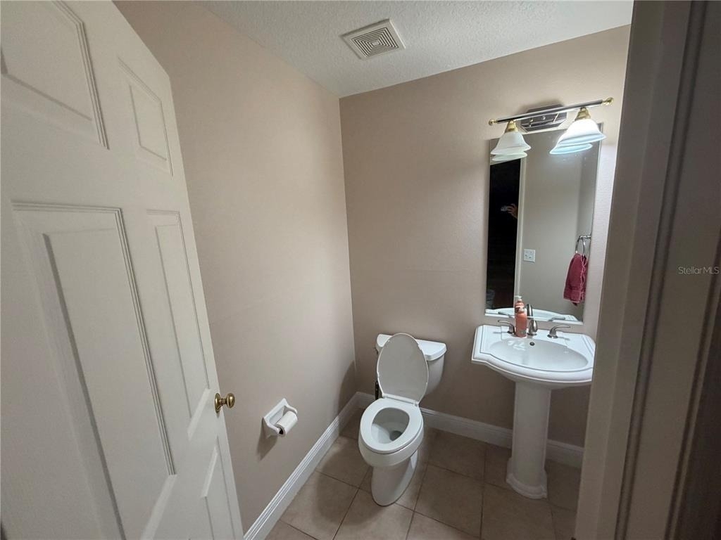 2855 Bayshore Trails Drive - Photo 4