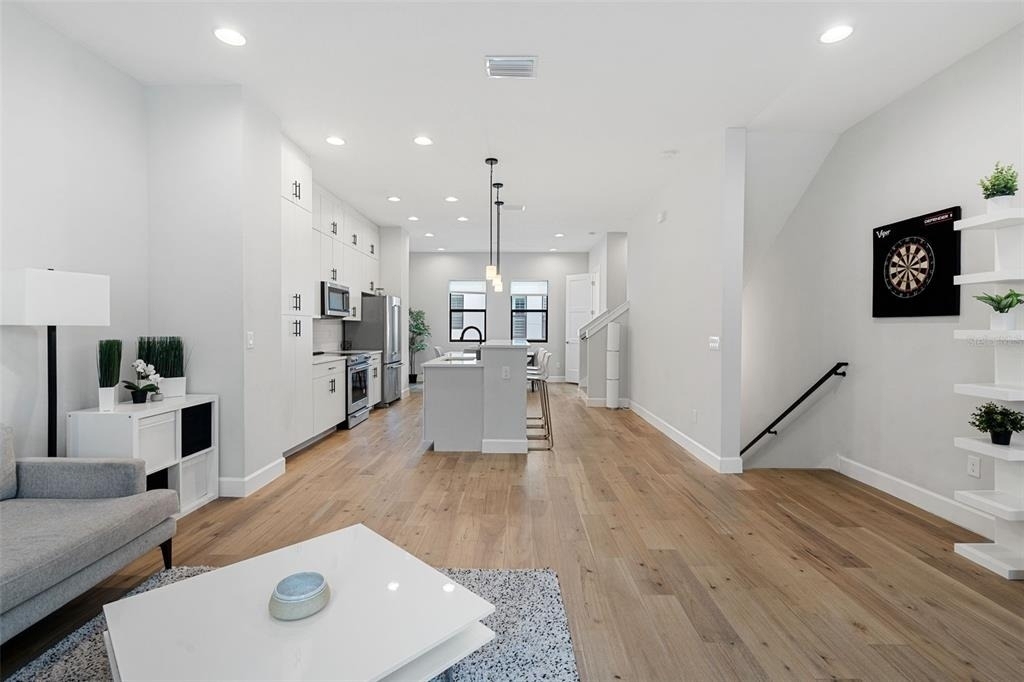 1332 W Gray Street - Photo 7