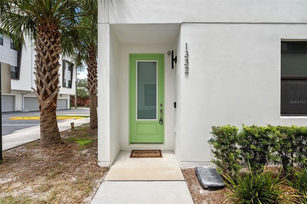 1332 W Gray Street - Photo 3