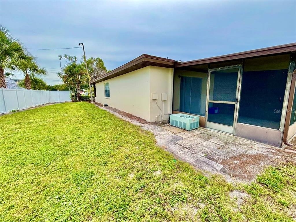 24862 Us Highway 19 N - Photo 23