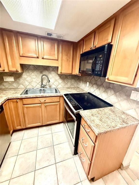 4607 W North B Street - Photo 2