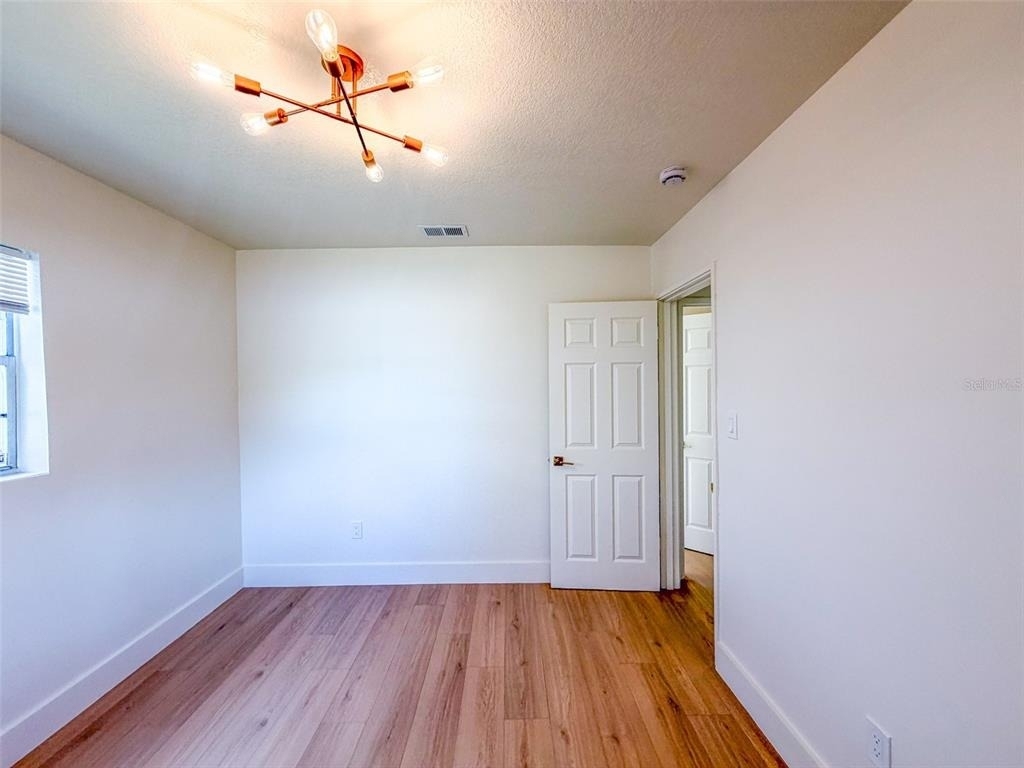 4211 W Bay View Avenue - Photo 14