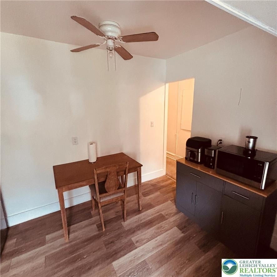 34 Penn Street S - Photo 1
