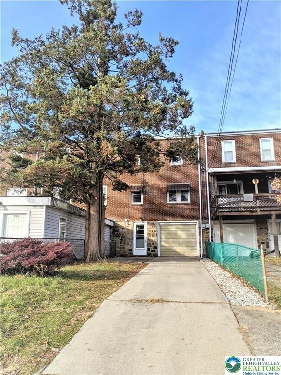 703 Spring Street - Photo 16