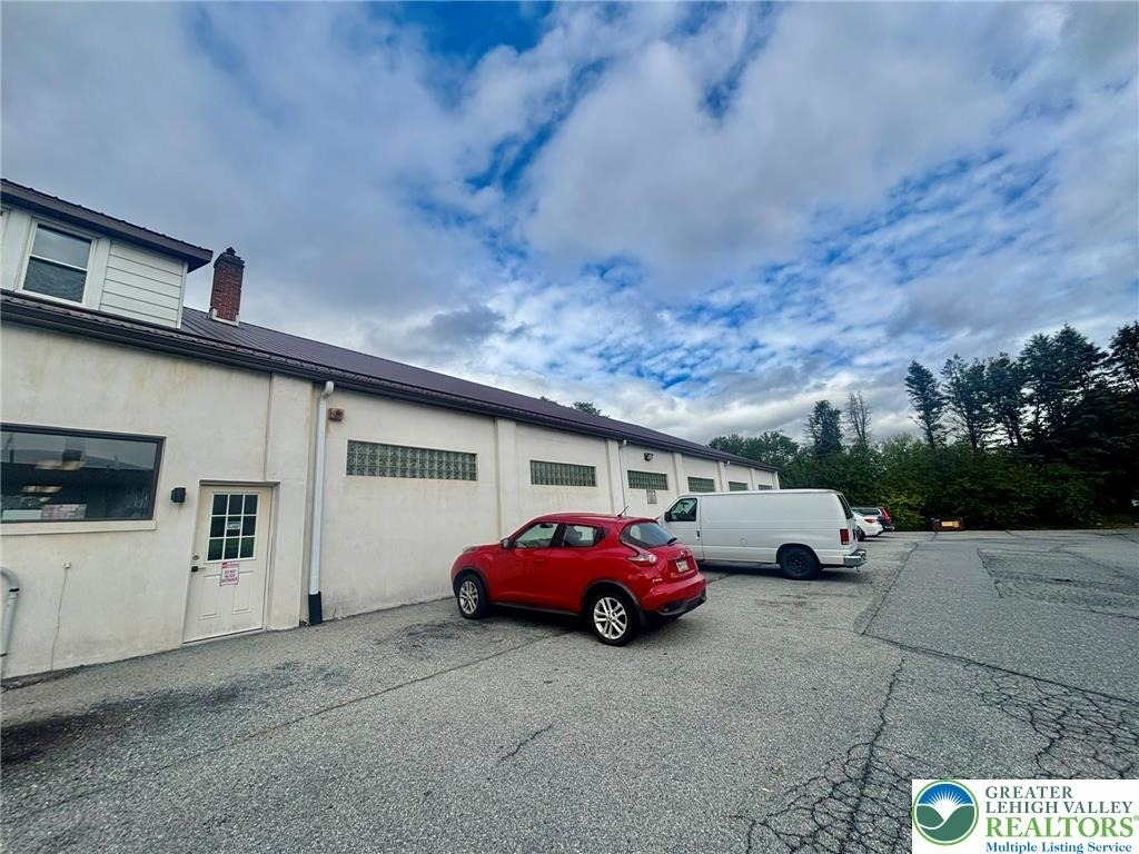 4630 Lehigh Drive - Photo 9