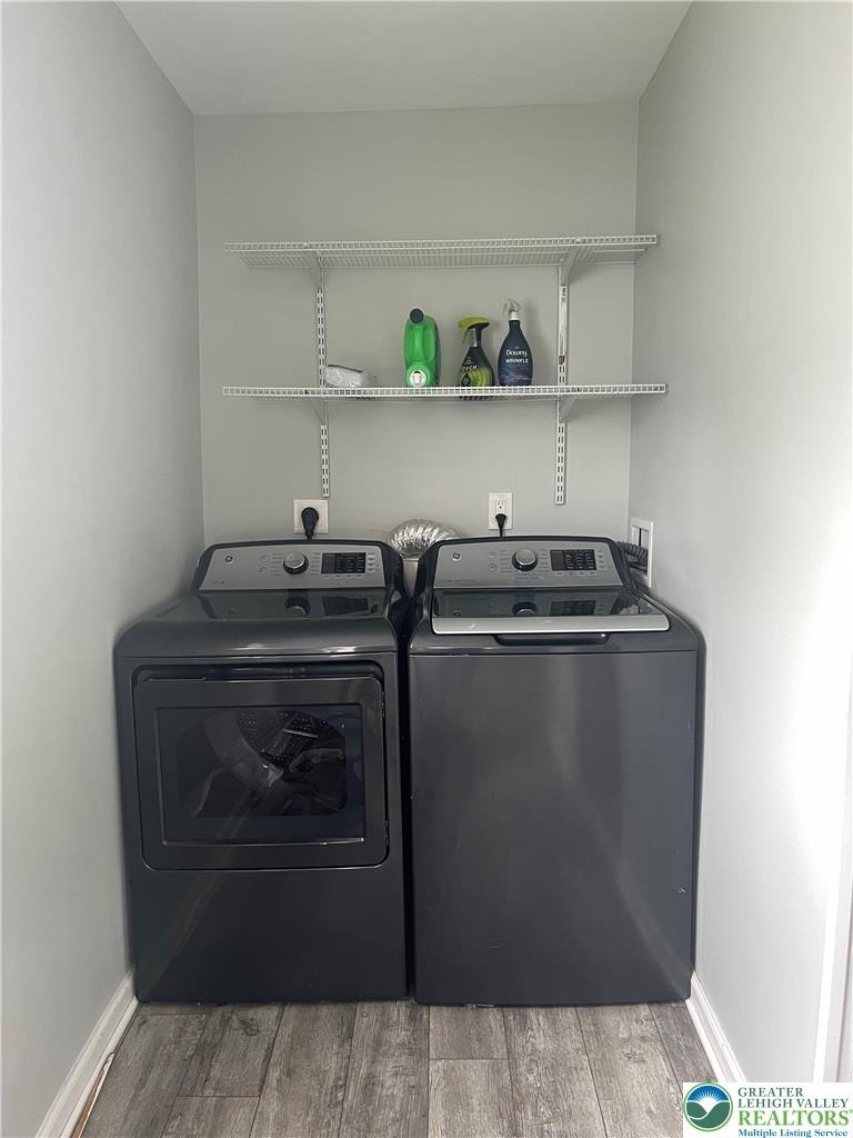 528 Centre Street - Photo 12