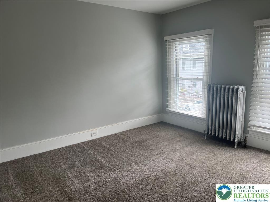 528 Centre Street - Photo 17