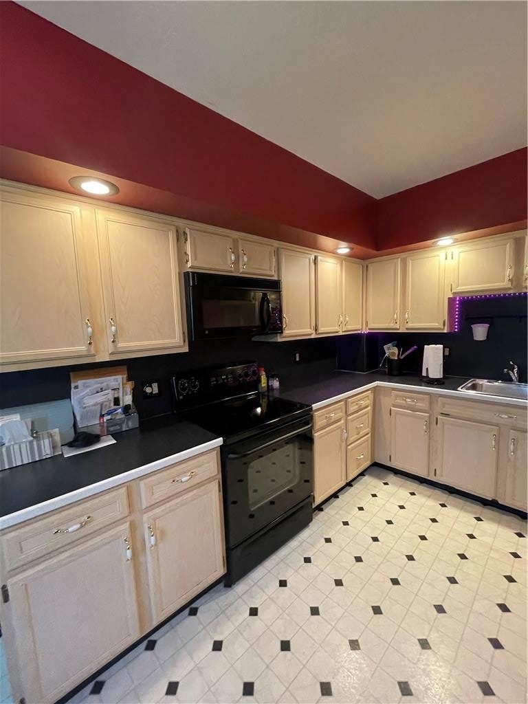 1906 3rd Street - Photo 14