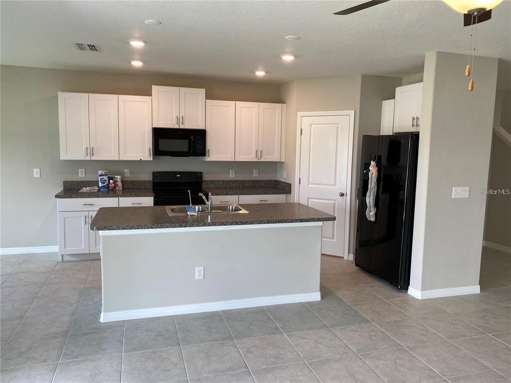 7038 Samuel Ivy Dr Drive - Photo 2